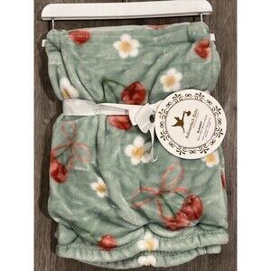 Adirondack Baby Cherry Cherries Fleece Blanket Green Flower Soft Lightweight New
